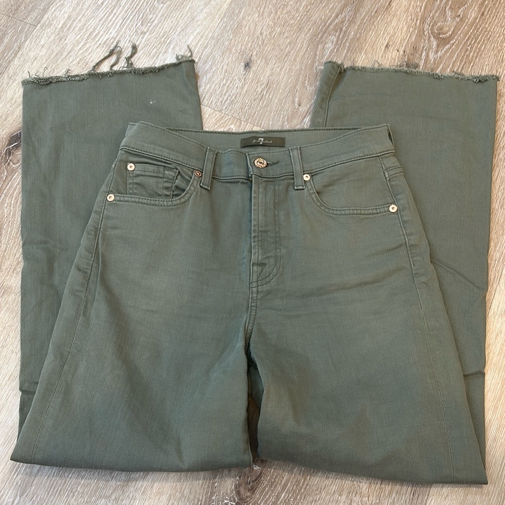 7 for all mankind green pants